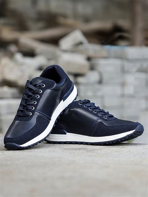 navy casual shoes men.